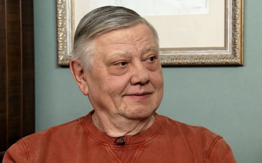 Когда все дома с Тимуром Кизяковым. Сергей Серов