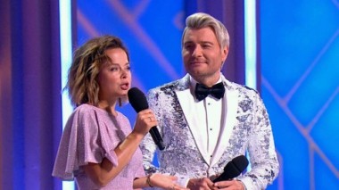 Отпуск в Европе, тосты и песни про карантин. Эфир от 19.11.2021